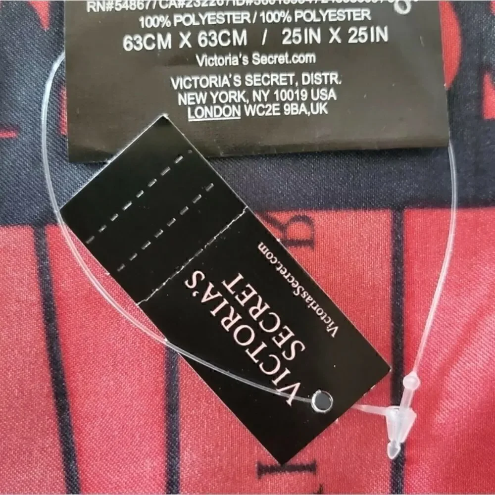 VICTORIA’S SECRET RED / BLACK LOGO SATIN SCARF